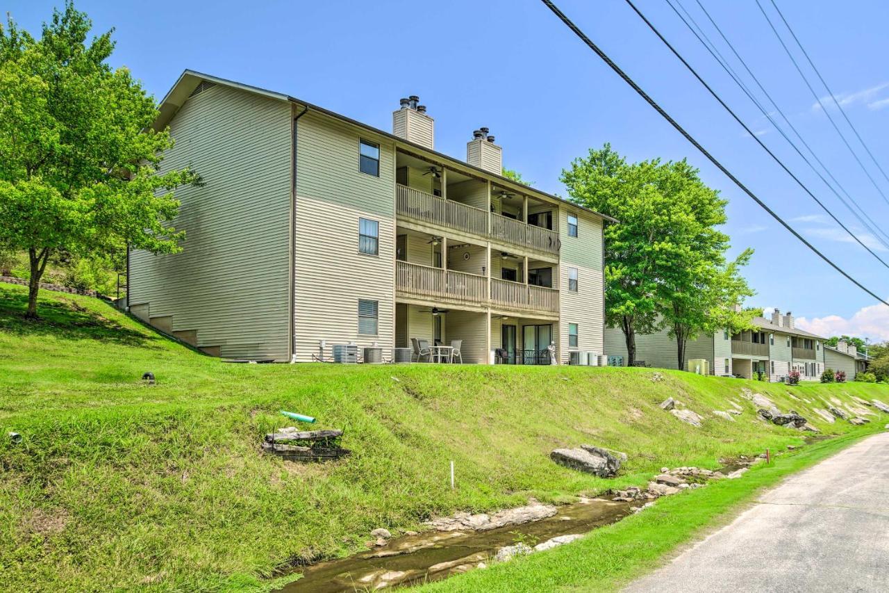Апартаменты Pet-Friendly Branson Retreat With Pool And Golf Access Экстерьер фото