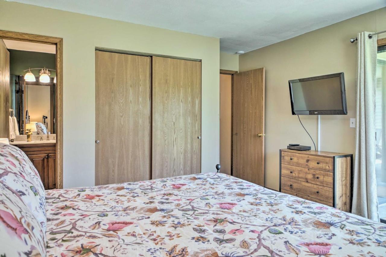 Апартаменты Pet-Friendly Branson Retreat With Pool And Golf Access Экстерьер фото